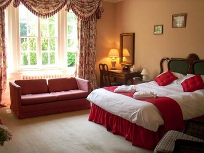 Glebe Country House Bed And Breakfast