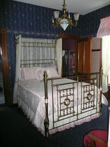 Squiers Manor B&B