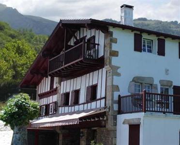 Hotel Pikassaria