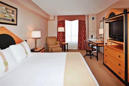 Holiday Inn Hotel & Suites Mississauga