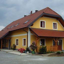 Bauernhof Gastehaus Zickerhofer