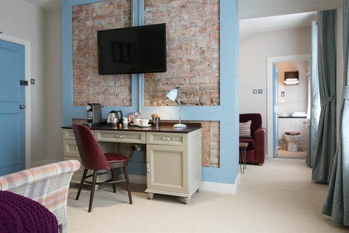 The Farmhouse Mackworth