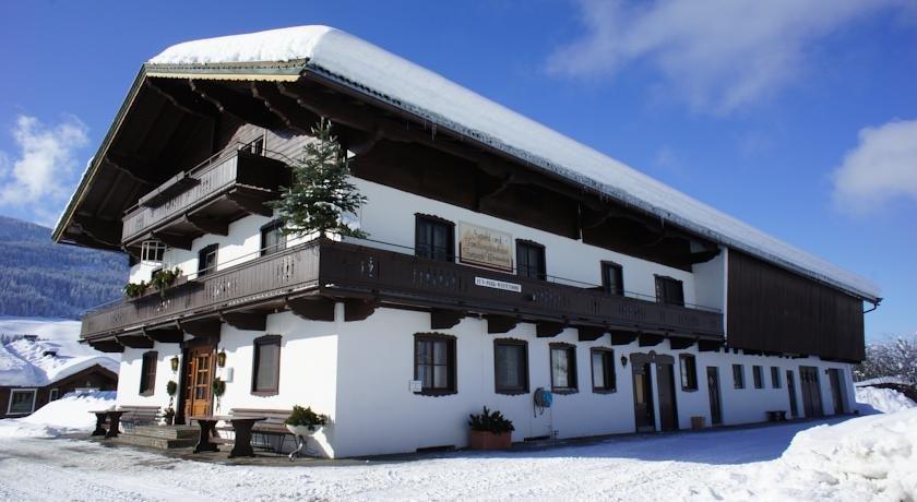 Berghutte Burgweghof Jugendgastehaus