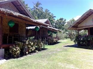 Roldans Beach Cottages