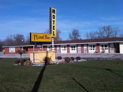 Pleasant Manor Motel