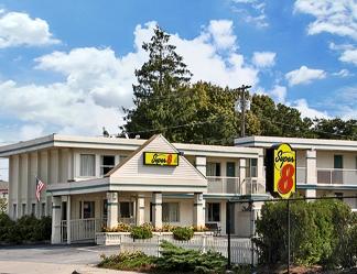 Super 8 Motel - Hyannis/W. Yarmouth/Cape Cod Area