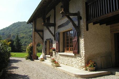 Chambres d'Hotes et Chalets Gites La Croisee des Chemins