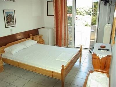 Hotel Saron