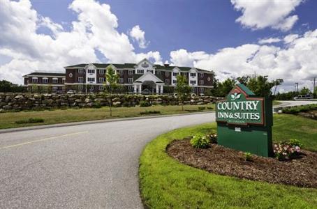 Country Inn & Suites Manchester Airport