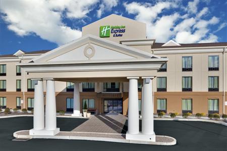 Holiday Inn Express Hotel & Suites Lebanon