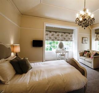Dale Lodge Hotel