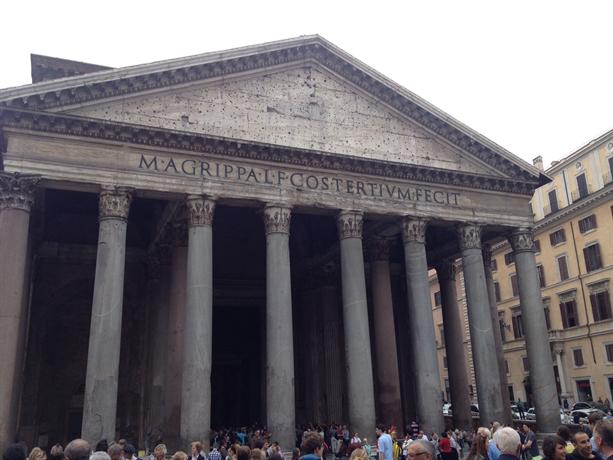 Delizioso appartamento al Pantheon