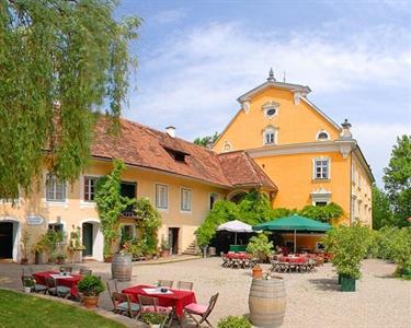 Schloss Gamlitz