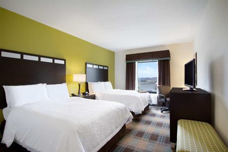 Hampton Inn & Suites York South