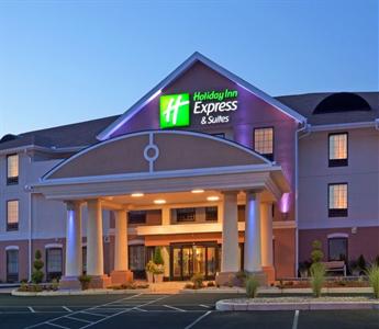 Holiday Inn Express Hotel & Suites Westfield