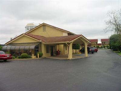 Rodeway Inn Lawrenceburg