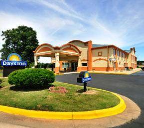 Days Inn Montgomery