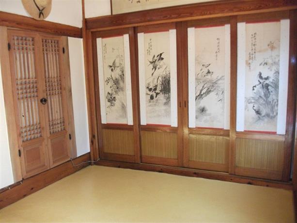 Hyosunjae Hanok Guesthouse