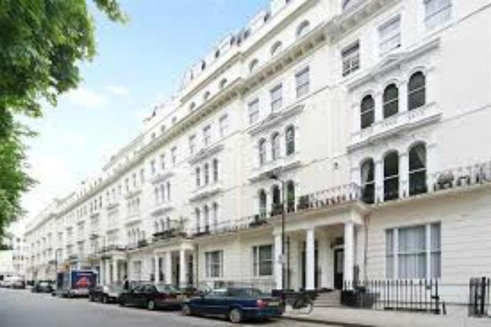 FG Property - Notting Hill Kensington Gardens Square Flat 3