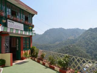 Hotel Broadway Mussoorie