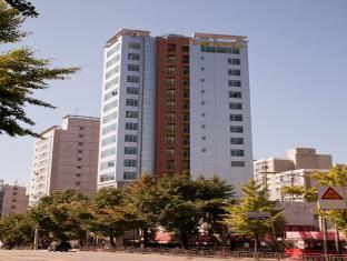 YD Residence