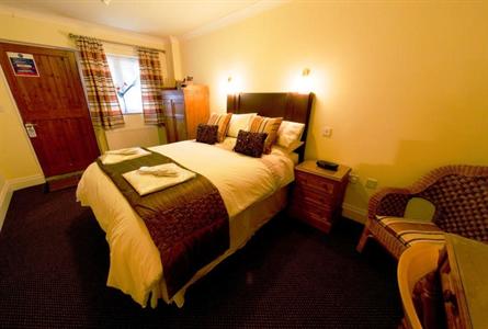 The Royal Oak Country Inn