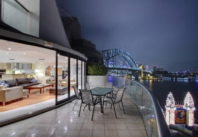 Milsons Point Penthouse