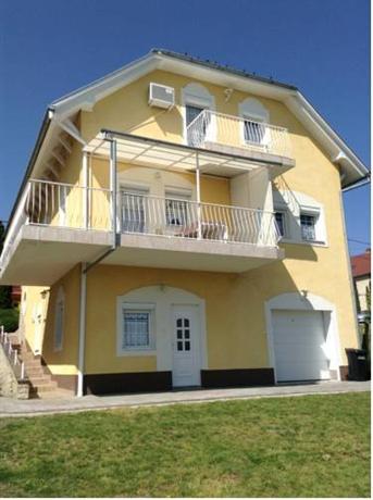 Agota Apartman