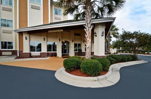 Best Western PLUS Wilmington/Carolina Beach