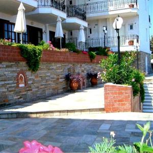 Lazaridis Hotel