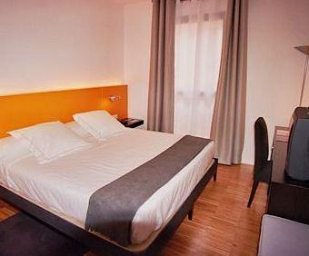 Quo Fierro Hotel Tres Cantos