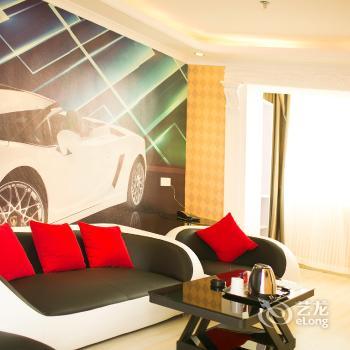 Shenyang FF Car Theme Hotel