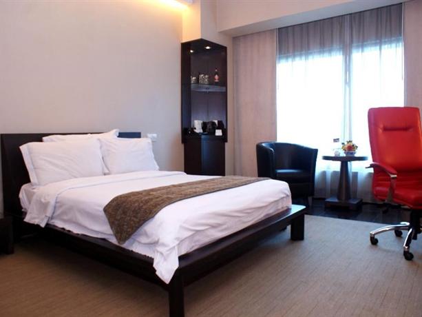 Manhattan Hotel Jakarta