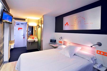 Hotel Bed4u Pamplona