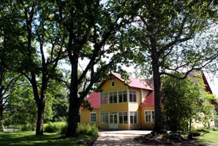 Nurmeveski Guesthouse