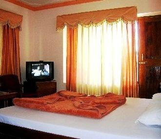 Hotel Status Inn Deep Manali