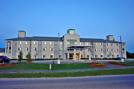 Motel 6 Huntsville Canada