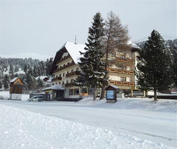 Almhotel Schonfeld