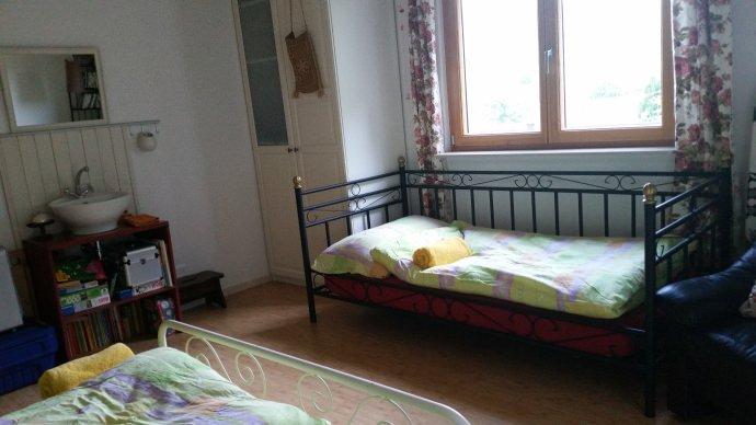 Homestay In Countryside But Only 15 Minutes Form The Airport Huntwangen