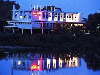 Mercure Nevers Pont de Loire