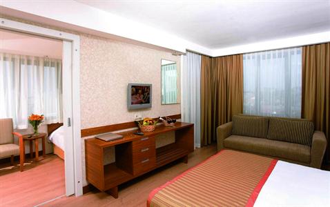 Side Star Beach Hotel