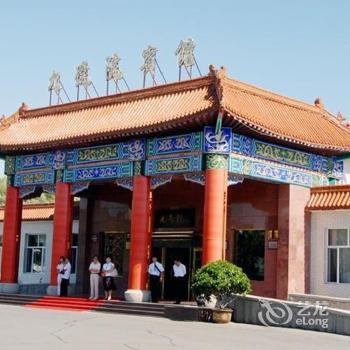 Daqing Hotel No 9 Courtyard