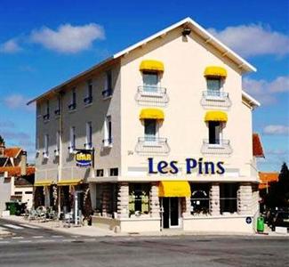 Les Pins Hotel