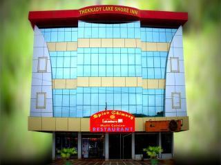 Hotel Lakeshore Inn Thekkady