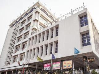 Ilapuram Hotel