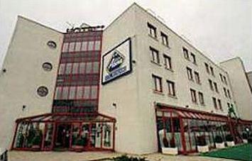 Hotel Akena Garges-Les-Gonesse