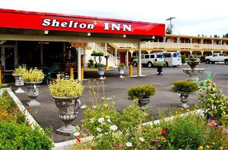 Shelton Inn