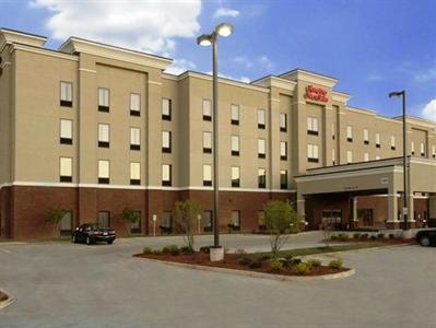 Hampton Inn & Suites McComb