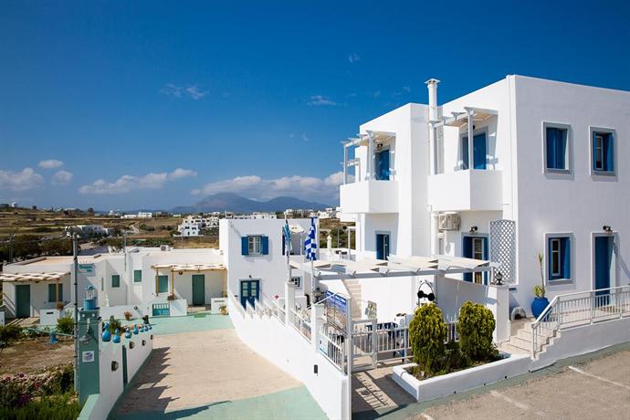 Vivere A Plakes Apartments