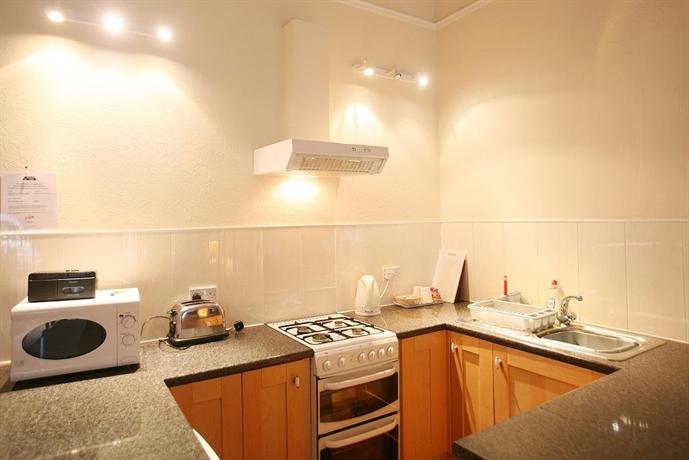 Kelvin Apartment